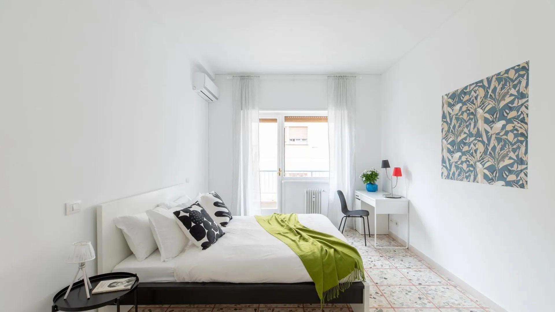 Apartment Iflat Spacious & Comfortable Apt Near The Vatican Rome